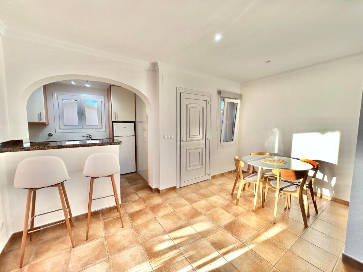 Apartamento Varsovia Oliva Exteriör bild